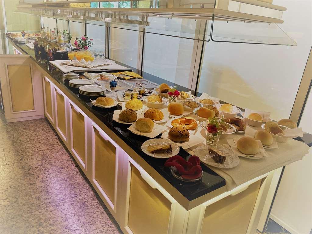 Akzent Hotel Restaurant Altdorfer Hof Weingarten  Restoran gambar